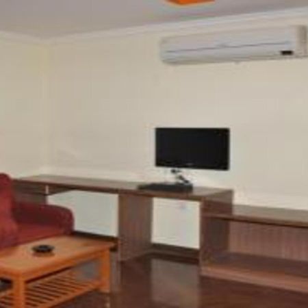 Hotel Pams Majiladuthuráj Kültér fotó